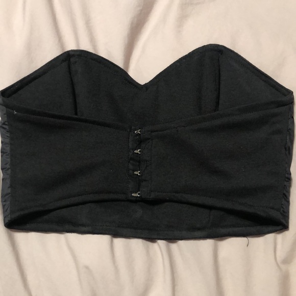 Black corset top size medium - Picture 2 of 2